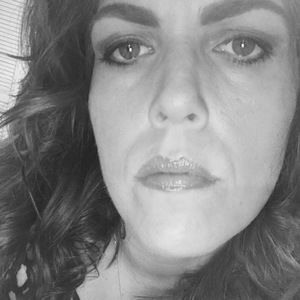 Meet your Posher, Chrissy